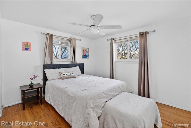 13262 Carol Avenue, Warren, MI 48088