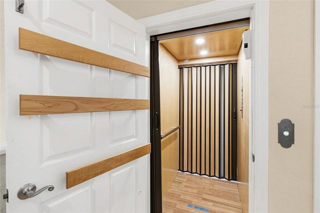 150 164TH AVENUE, Redington Beach, FL 33708