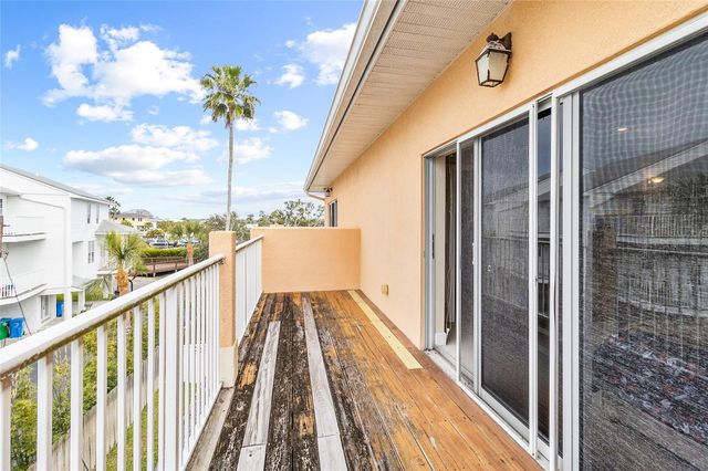 150 164TH AVENUE, Redington Beach, FL 33708