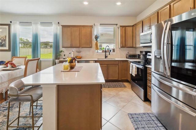 1895 SPRING SHOWER CIRCLE, Kissimmee, FL 34744