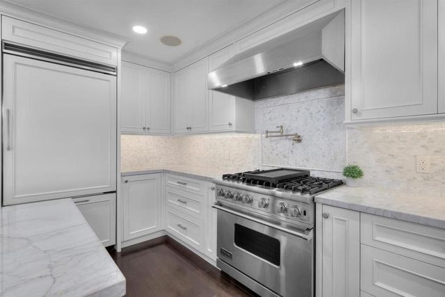 619 Beryl Street, Redondo Beach, CA 90277