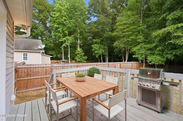 1005 Kavkaz Street, Raleigh, NC 27610