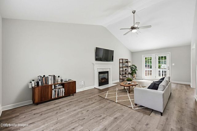 1005 Kavkaz Street, Raleigh, NC 27610