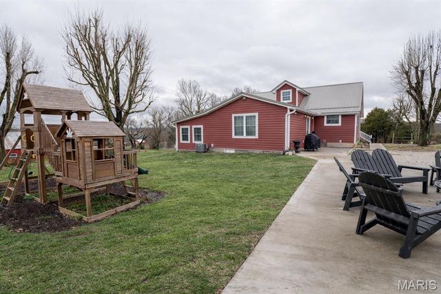 9081 W Red Oak Road, Rosebud, MO 63091