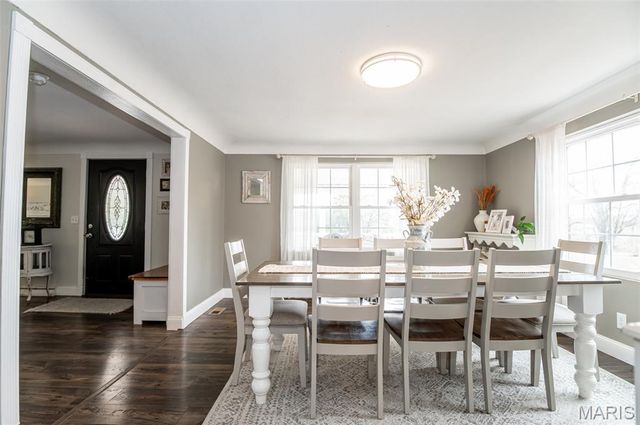 9081 W Red Oak Road, Rosebud, MO 63091