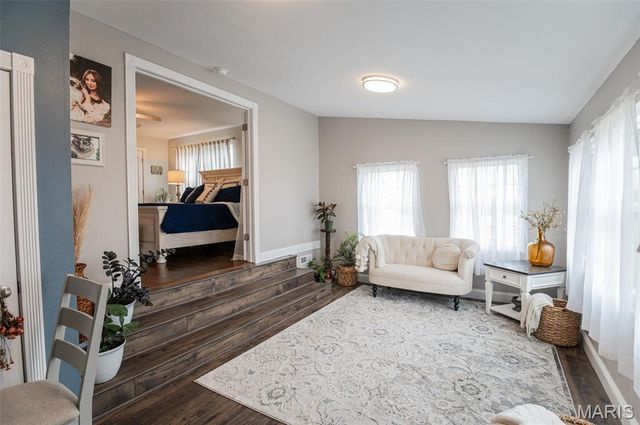 9081 W Red Oak Road, Rosebud, MO 63091