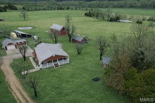 9081 W Red Oak Road, Rosebud, MO 63091