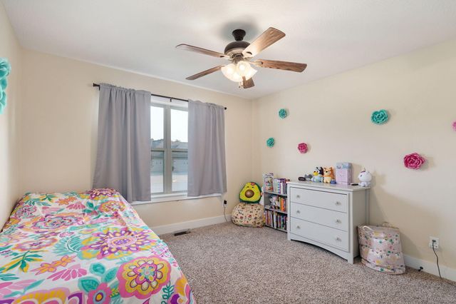 2741 W Fishhook Avenue, Ozark, MO 65721