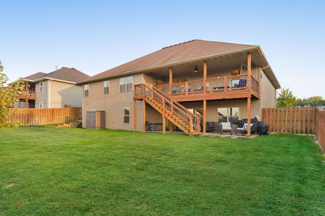 2741 W Fishhook Avenue, Ozark, MO 65721