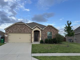 537 Robinson Way, Fate, TX 75189