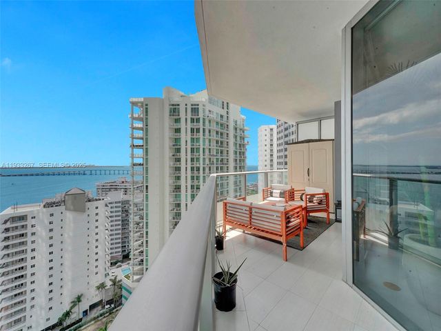 1300 Brickell Bay Dr 2109, Miami, FL 33131