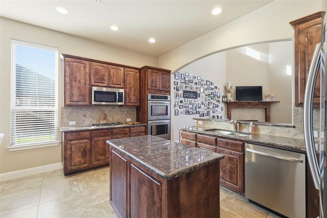 316 Clear Cove, Argyle, TX 76226