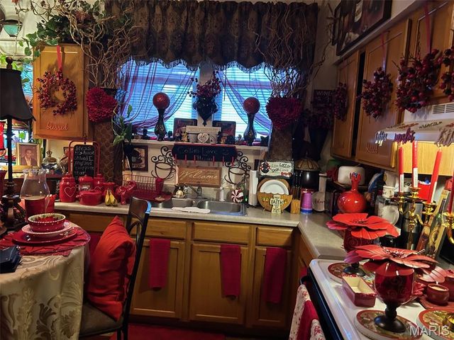 7813 W Main Street, Belleville, IL 62223