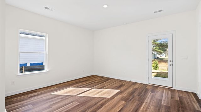 100 Arlington Dr, Chickamauga, GA 30707