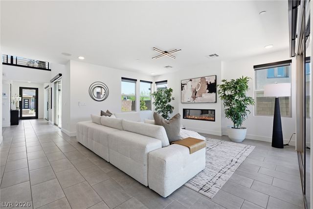 11955 Rockview Point Street, Las Vegas, NV 89138