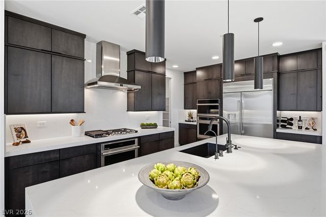 11955 Rockview Point Street, Las Vegas, NV 89138