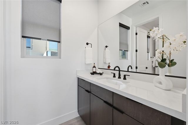 11955 Rockview Point Street, Las Vegas, NV 89138