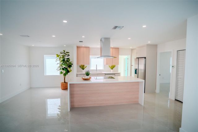 16050 NW 27th Ct, Miami Gardens, FL 33054