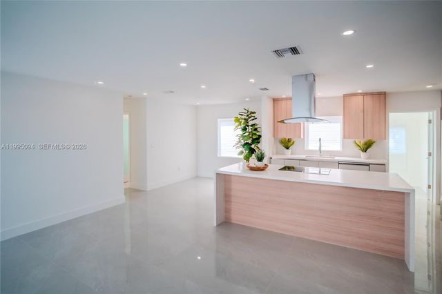 16050 NW 27th Ct, Miami Gardens, FL 33054