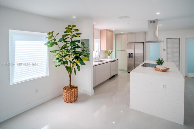 16050 NW 27th Ct, Miami Gardens, FL 33054