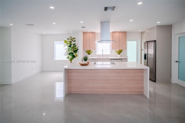 16050 NW 27th Ct, Miami Gardens, FL 33054