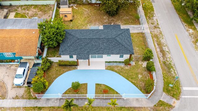 16050 NW 27th Ct, Miami Gardens, FL 33054