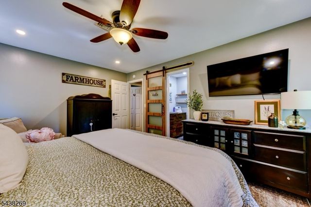 113 Autumn Dr, Montague Twp., NJ 07827
