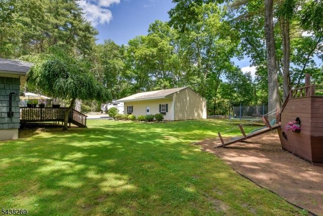 113 Autumn Dr, Montague Twp., NJ 07827