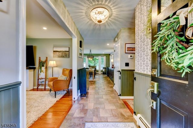 113 Autumn Dr, Montague Twp., NJ 07827