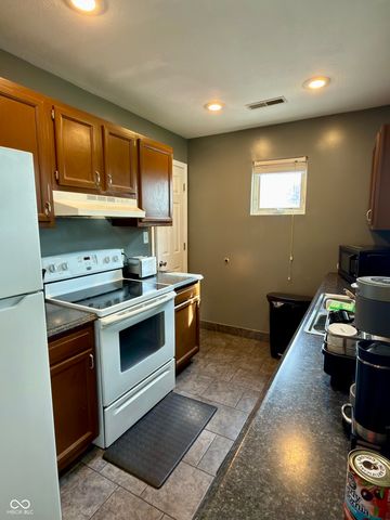 606 N Grant Street, Edinburgh, IN 46124
