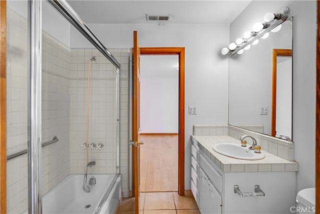 4321 N Country Club, Long Beach, CA 90807