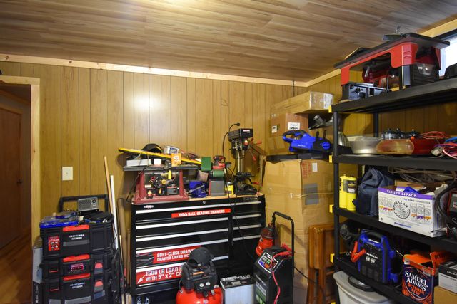 42 Oneida Lane, Jay, NY 12941