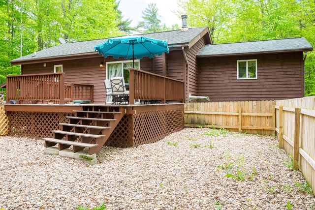 42 Oneida Lane, Jay, NY 12941