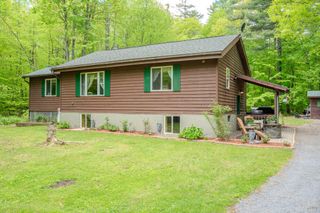 42 Oneida Lane, Jay, NY 12941