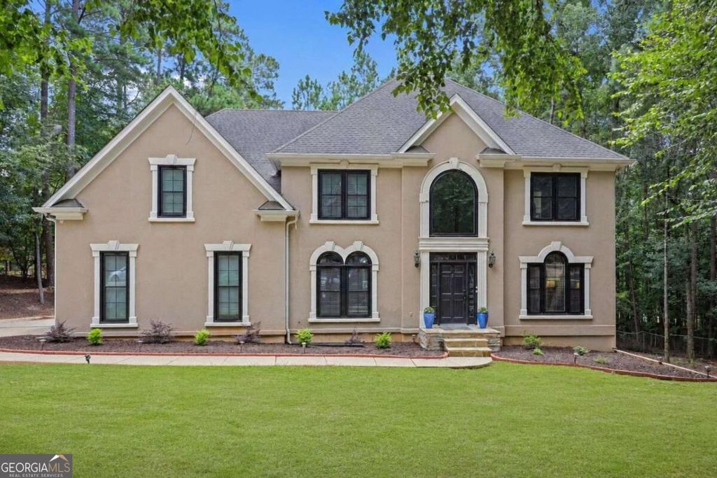 200 Dewdrop Court, Johns Creek, GA 30022 — exterior