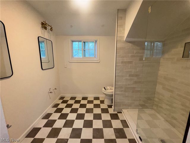 1289 Hereford Road, Cleveland Heights, OH 44118