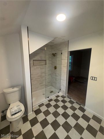 1289 Hereford Road, Cleveland Heights, OH 44118