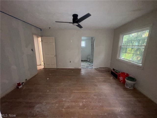 1289 Hereford Road, Cleveland Heights, OH 44118