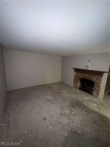 1289 Hereford Road, Cleveland Heights, OH 44118