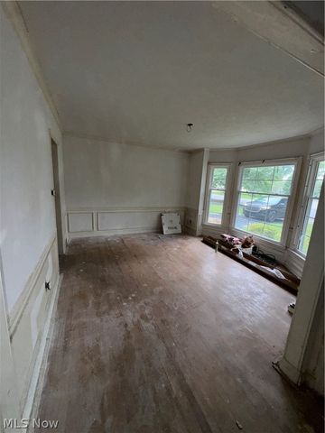 1289 Hereford Road, Cleveland Heights, OH 44118