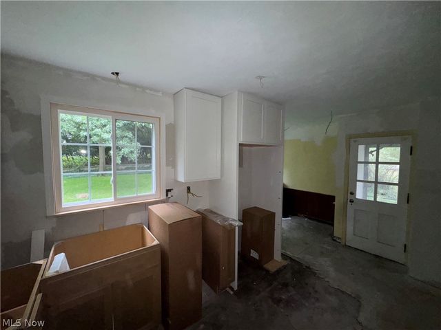 1289 Hereford Road, Cleveland Heights, OH 44118