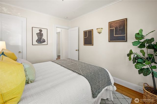 7506 23rd Avenue NW, Seattle, WA 98117