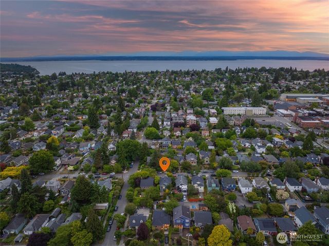 7506 23rd Avenue NW, Seattle, WA 98117