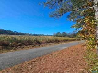009 County Road 70, Sand Rock, AL 35984