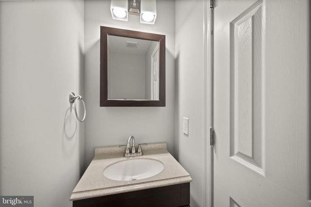 420 N COLLINGTON AVE, Baltimore, MD 21231