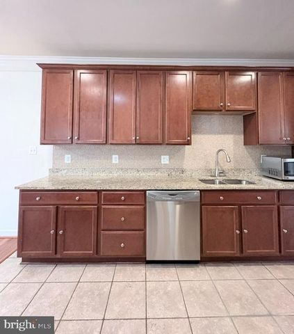 121 AUTUMN VIEW DR, Gaithersburg, MD 20878
