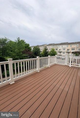 121 AUTUMN VIEW DR, Gaithersburg, MD 20878
