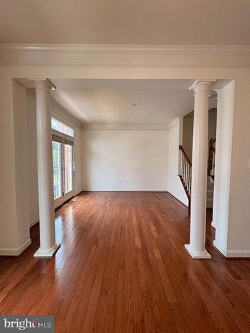121 AUTUMN VIEW DR, Gaithersburg, MD 20878