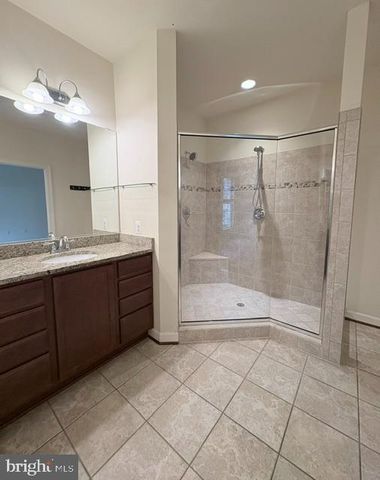 121 AUTUMN VIEW DR, Gaithersburg, MD 20878