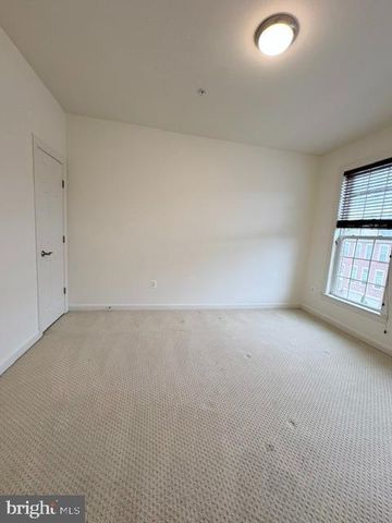 121 AUTUMN VIEW DR, Gaithersburg, MD 20878